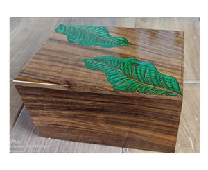 Hermosas urnas de cremación de madera para cenizas humanas con urnas de recuerdo de madera pulidas o personalizadas directamente del fabricante - Product Image 1