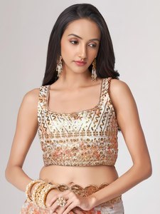 Sari de organza floral Rivaayat para mujer, ropa étnica india, largo hasta el suelo, ajuste regular, tela ligera plisada, en stock. - Product Image 3