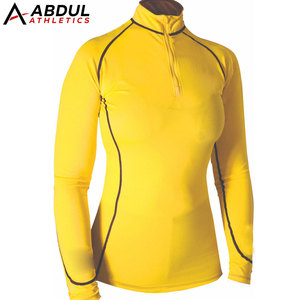 Vêtement de base extensible pour femme avec tissu doux pour la course à pied et les activités sportives - Product Image 1