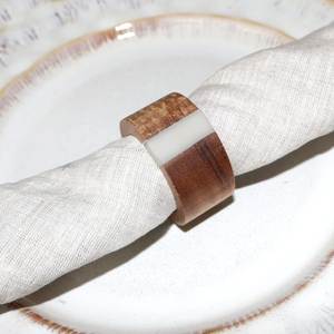 Anillo para Servilletas con Cabeza de Ciervo Dorada de 4.5cm, Decoración de Mesa Vintage de Latón para Navidad - Product Image 3