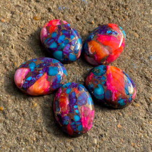 Turquesa Rosa Natural en Forma de Cabujón Ovalado con Reverso Plano, Piedra Suelta para Joyería - Product Image 1