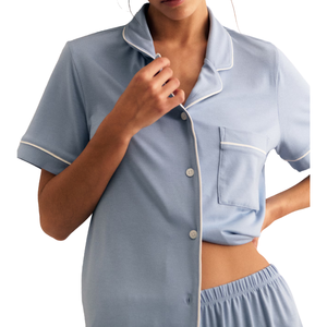 Pijamas de Satén para Mujer, Lujoso Conjunto de Dos Piezas para Dormir - Product Image 2