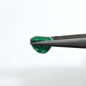 Esmeralda Verde de 5.51 Quilates, Corte Cojín, de Zambia, Gema ECHHW-259 - Product Image 5