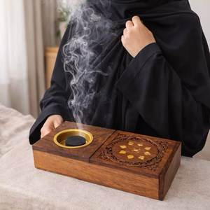 Quemador de Bakhoor de Madera Hecho a Mano de Alta Calidad para Sala de Estar o Dormitorio, Ideal para Regalo, con Suministro a Nivel Mundial - Product Image 1
