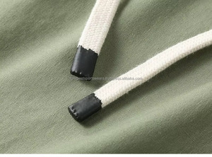 Shorts Bermuda en coton vert olive uni pour homme, taille à cordon, style décontracté, longueur mi-cuisse, tissu tissé, poches, respirant - Product Image 5