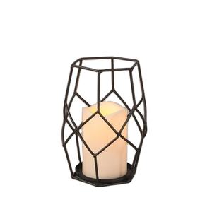 Lanterne à bougie décorative en métal de haute qualité dans un cadre en fil fini noir avec forme géométrique pour la décoration intérieure - Product Image 1