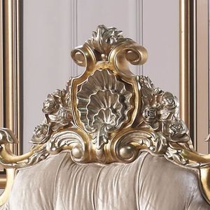 Juego de Dormitorio de Lujo Garantizado con Cama Tapizada Real, Tallada en Caoba, para Hotel o Villa - Product Image 6