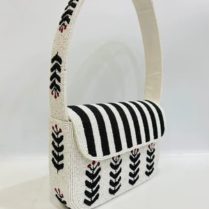 กระเป๋าถืองานปักลูกปัดฝ้ายสุดหรู สีสันคลาสสิกหลากหลาย ดีไซน์ปรับแต่งได้ สำหรับงานมาร์ดิกราส์ รุ่นใหม่ล่าสุด - Product Image 1