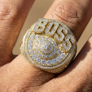Bague Moissanite Boss Iced Out Luxe Hip Hop pour Homme, Bague Statement Dorée, Bijou Tendance Audacieux, Cadeau Bling - Product Image 5