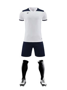 Ensembles d'uniformes d'arbitre de football 100 % polyester par sublimation avec découpe automatisée, vêtements d'entraînement sur mesure – Extensibles et séchage rapide - Product Image 6