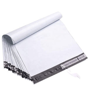 Sacs d'expédition en polyéthylène blancs personnalisés, auto-adhésifs, imperméables, pour l'emballage e-commerce - Product Image 2