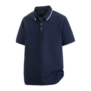 Polo pour homme de qualité supérieure pour un look décontracté professionnel avec logo brodé et toucher doux - Product Image 3