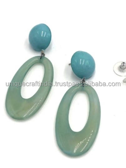 สีเขียวมหาสมุทร