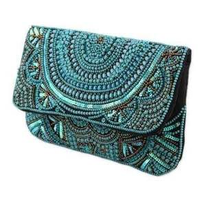 Pochette artisanale à motif floral complexe, brodée à la main avec de petites perles, design floral artisanal, mode féminine, style rock, perles faites à la main - Product Image 5