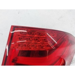 Luz Trasera Derecha Usada GT 89091990 - Product Image 4