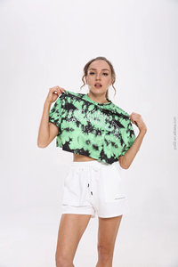 เสื้อกล้ามผู้หญิงสีขาวสไตล์เซ็กซี่ Y2K เป็นมิตรกับสิ่งแวดล้อม ทรงหลวม แขนสั้น ผ้าฝ้าย - Product Image 2