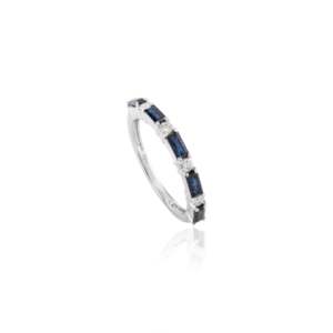 Bague de mariage solitaire en or blanc 18 carats avec saphir bleu et diamant - Product Image 6