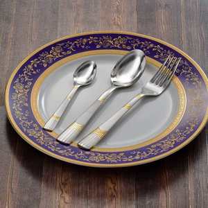 Ensemble de couverts en acier inoxydable luxuriant 18 PCS Premium Premium Vaisselle Collection - Product Image 1