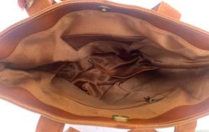 Bolsa de Cuero Crazy Horse Vintage al por Mayor para Mujer y Hombre, Gran Capacidad, Hecha a Mano, Bolsa de Hombro, Logotipo Personalizado, Suministro al por Mayor - Product Image 3