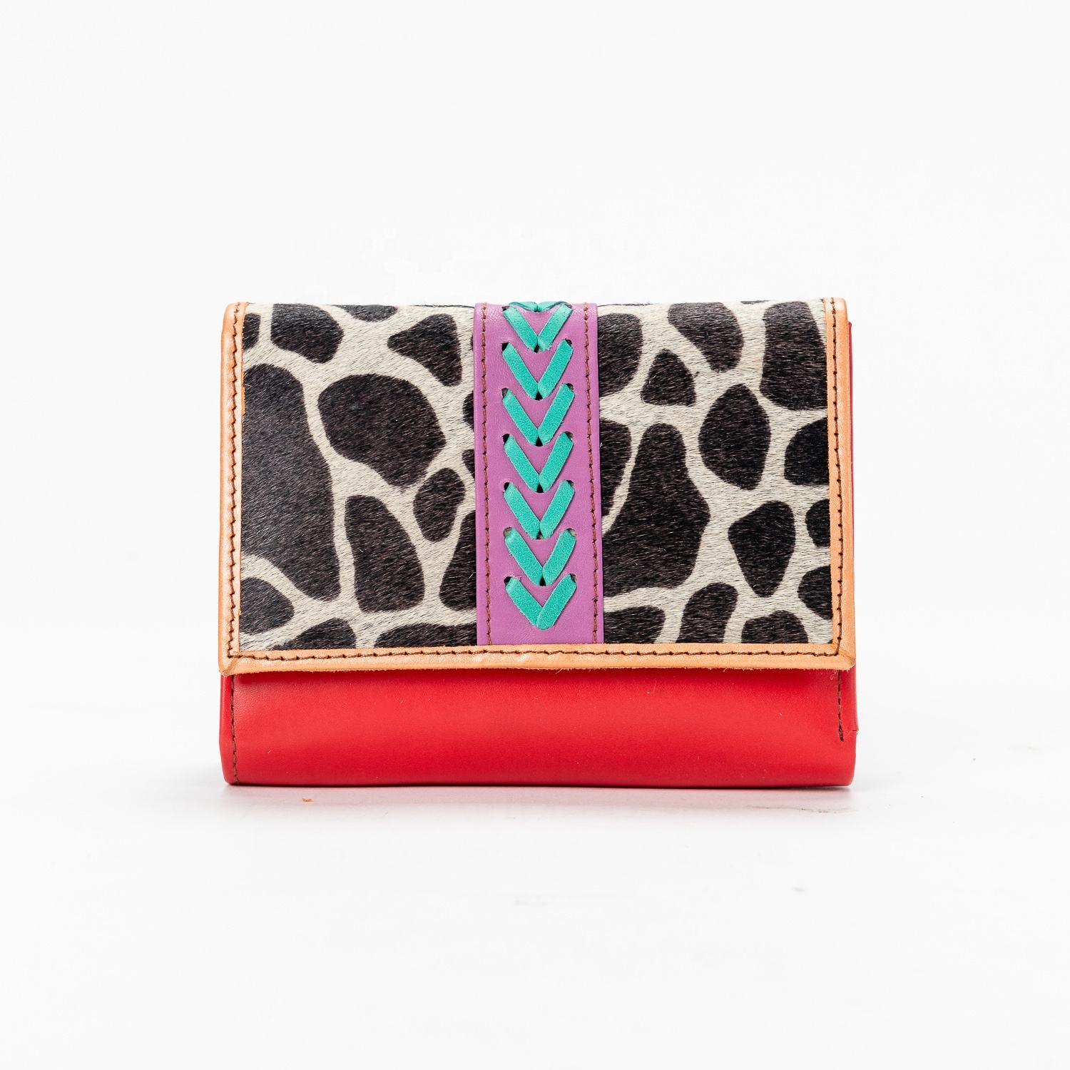 CONFORMÉMENT À LA PHOTO