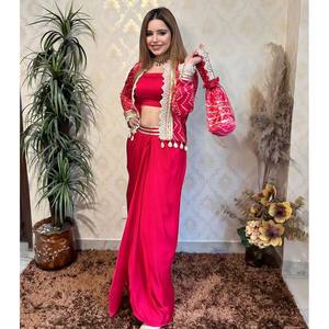 Vêtements indiens et pakistanais de style chic pour les fêtes, dhoti-blouse et koti - Product Image 1