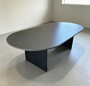 Table de conférence ovale, plateau en MDF, pieds en métal, design minimaliste, mobilier de bureau commercial durable, 6 places, AY Office V-GO 18/24 - Product Image 1