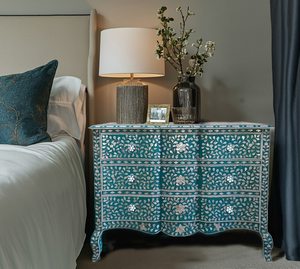 Coffre moderne de qualité supérieure en panneaux de particules, fabriqué à la main avec un design d'incrustation florale, décoration pour salon et maison - Product Image 1