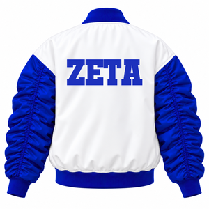 เสื้อแจ็คเก็ตวาร์ซิตี้ผ้าซาตินสีขาว-น้ำเงินสำหรับผู้หญิง Zeta Phi Beta  ติดกระดุมแบบ Snap  แขนพองจับจีบ  ทรงบอมเบอร์แบบนักศึกษา - Product Image 4