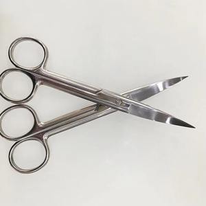 Ciseaux chirurgicaux à pointe acérée, impression de logo personnalisée, légers, best-sellers, en acier inoxydable. - Product Image 6