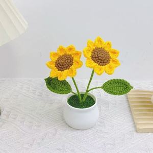 Ramos de Flores Tejidos a Mano con Estampados de Animales, Girasoles, Tulipanes y Rosas en Maceta, Regalos Creativos para Mujer - Product Image 1