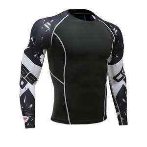 Maillot de compression personnalisé pour homme, idéal pour la natation, le surf et les sports d'été - Product Image 1
