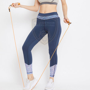 Leggings de yoga con cintura elástica de alta calidad en stock, diseño único, hechos con la mejor calidad. - Product Image 5