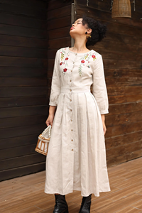 Vestido Midi Elegante para Mujer, Color Blanco Hueso, Mezcla de Lino Premium, Corte en A, Bordado Floral a Mano, Cuello Redondo, Largo Completo - Product Image 6