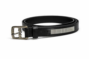Cuero para estribos de caballo Diamante Black de alta calidad, resistente y con acabado suave, para productos ecuestres a precio mayorista. - Product Image 4