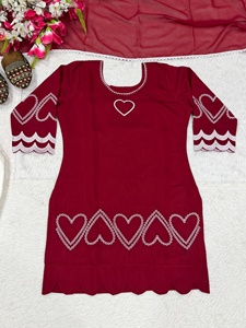 Conjunto Tradicional de Salwar Kameez con Bordado de Corazón, Corte Holgado, Ropa Casual para Mujer, Estilo Indio Pakistaní - Product Image 3
