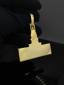 Pendentif unisexe pour homme en alliage plaqué argent, style hip-hop personnalisé avec diamants CZ, Grand King - Product Image 4