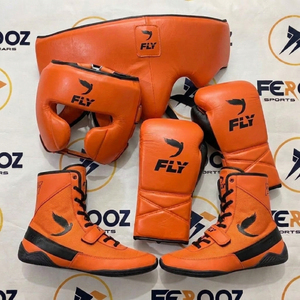 Paquete de Equipo de Entrenamiento de Lucha Personalizado con Casco de Seguridad, Protección Corporal, Protectores de Manos, Protectores de Piernas y Botas Deportivas - Product Image 2