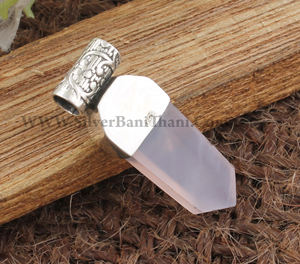 Colgante de Jade Rosa Natural con Engaste de Granate, Plata de Ley 925 Bañada en Platino, Collar de Piedra con Patrón Único Vintage, Artesanal - Product Image 6