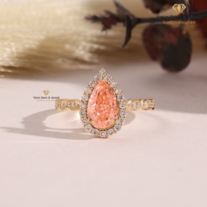 Bague de fiançailles moderne en or massif 14 carats avec diamant CVD cultivé en laboratoire, certifié IGI, 2,00 carats, taille poire, rose vif fantaisie, clarté VS1 - Product Image 1