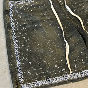 Shorts en jean surdimensionnés personnalisés pour hommes avec broderie, style streetwear déchiré, poches cargo - Tendance décontractée - Product Image 4