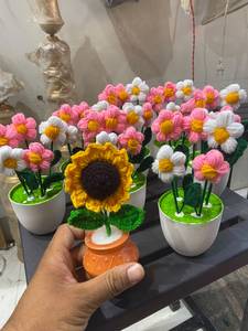 Decoración de Plantas con Flores de Ganchillo Hechas a Mano, 100% Hilo de Algodón, Decoración de Mesa con Maceta de Flores, Colores y Diseños Personalizados - Product Image 5