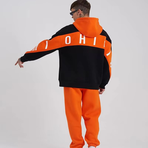 Sudadera con Capucha Oversize para Hombre, Diseño Color Block Negro y Rojo, Estilo Urbano, Algodón y Felpa, con Bolsillos, Estilo Otoñal - Product Image 4
