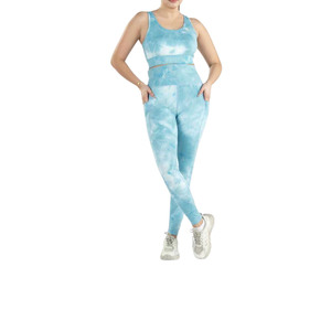 ชุดโยคะไร้รอยต่อสำหรับผู้หญิงพร้อมโลโก้แบบกำหนดเอง เสื้อชั้นในกีฬาแบบคอวี และกางเกงเลกกิ้ง/กางเกงขาสั้นยกกระชับสะโพก ชุดออกกำลังกายสำหรับฟิตเนสและยิม - Product Image 1