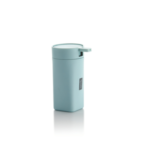 Distributeur de savon avec corps en plastique durable et pompe au design lisse pour une distribution facile et hygiénique des liquides dans les cuisines et les salles de bain - Product Image 2