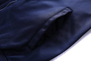 ชุดเซ็ตสองชิ้น เสื้อแจ็คเก็ตและกางเกงขายาวสีพื้นทรงหลวมสไตล์ลำลองสำหรับผู้ชาย ฤดูใบไม้ร่วง/ฤดูหนาว ปักโลโก้ตามสั่ง ราคาโรงงานจากบังกลาเทศและจีน - Product Image 5