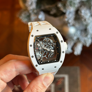 Reloj de Pulsera Deportivo de Fibra de Carbono con Movimiento de Esqueleto Cuadrado de 44 mm de Alta Calidad de Fábrica 3A/A, Resistente al Agua para Hombre - Product Image 1