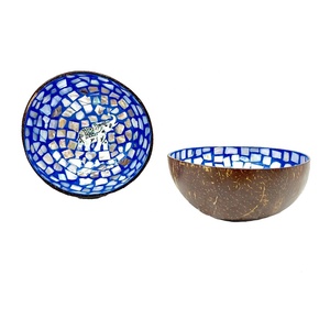 Best Selling Eco-Friendly Seashell Inlay <b>Coconut</b> <b>Shell</b> Bowls Handmade in Vietnam - Product Image 3