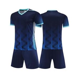 ชุดฟุตบอล CANBELLO SPORTS สำหรับทุกเพศ ผ้าโพลีเอสเตอร์ 100% ระบายอากาศได้ดี เสื้อและกางเกงขาสั้น พิมพ์ลายแบบ Sublimation Transfer สำหรับผู้ใหญ่ - Product Image 5
