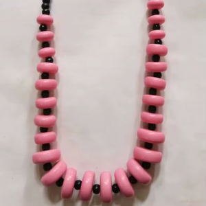 Collar de cuentas de neumático, cuentas redondas negras, joyería de moda para mujer, accesorio de disfraz, para ocasiones festivas, hecho a mano, collar llamativo - Product Image 1
