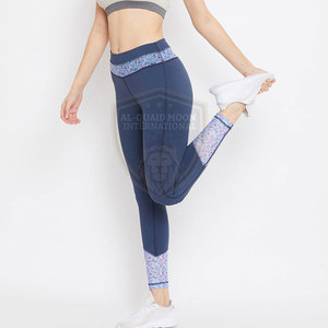 Leggings de yoga con cintura elástica de alta calidad en stock, diseño único, hechos con la mejor calidad. - Product Image 4